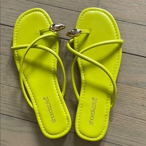 Shoe Dazzle Women's Yellow Sandals